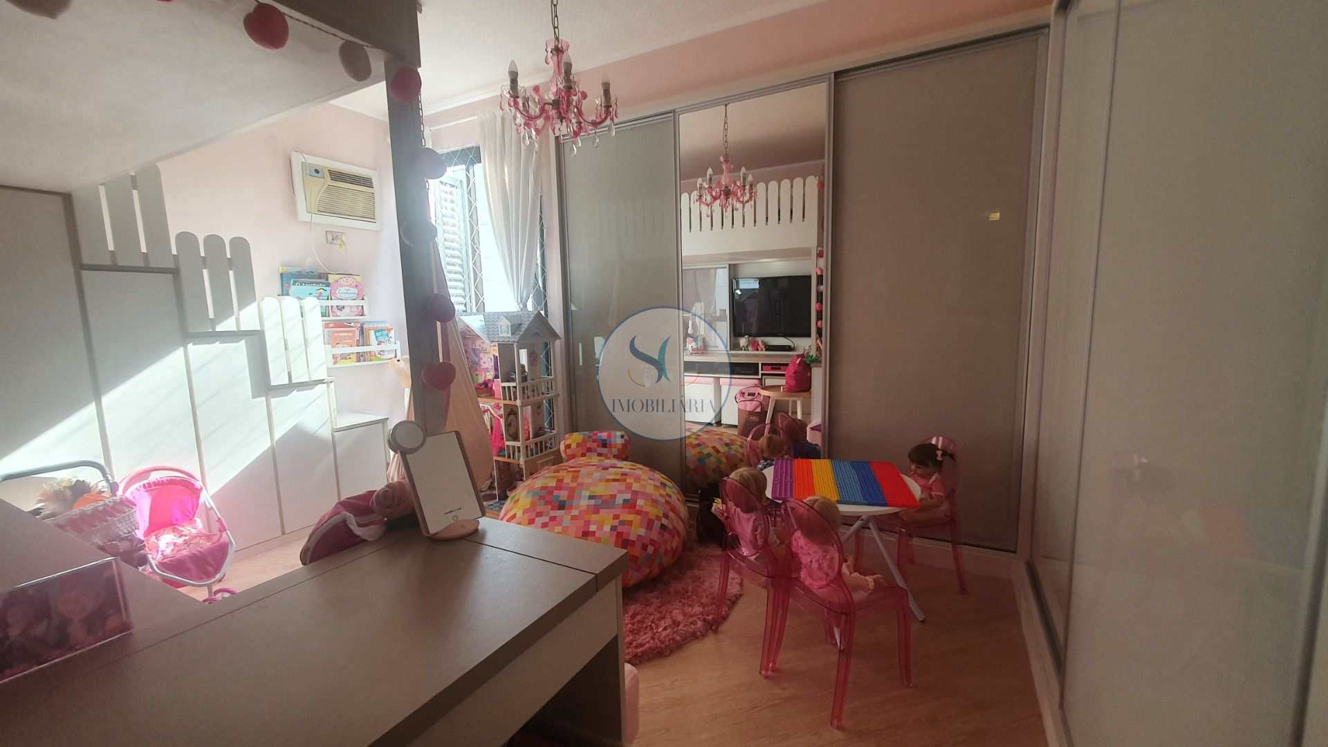 Cobertura à venda com 4 quartos, 270m² - Foto 2