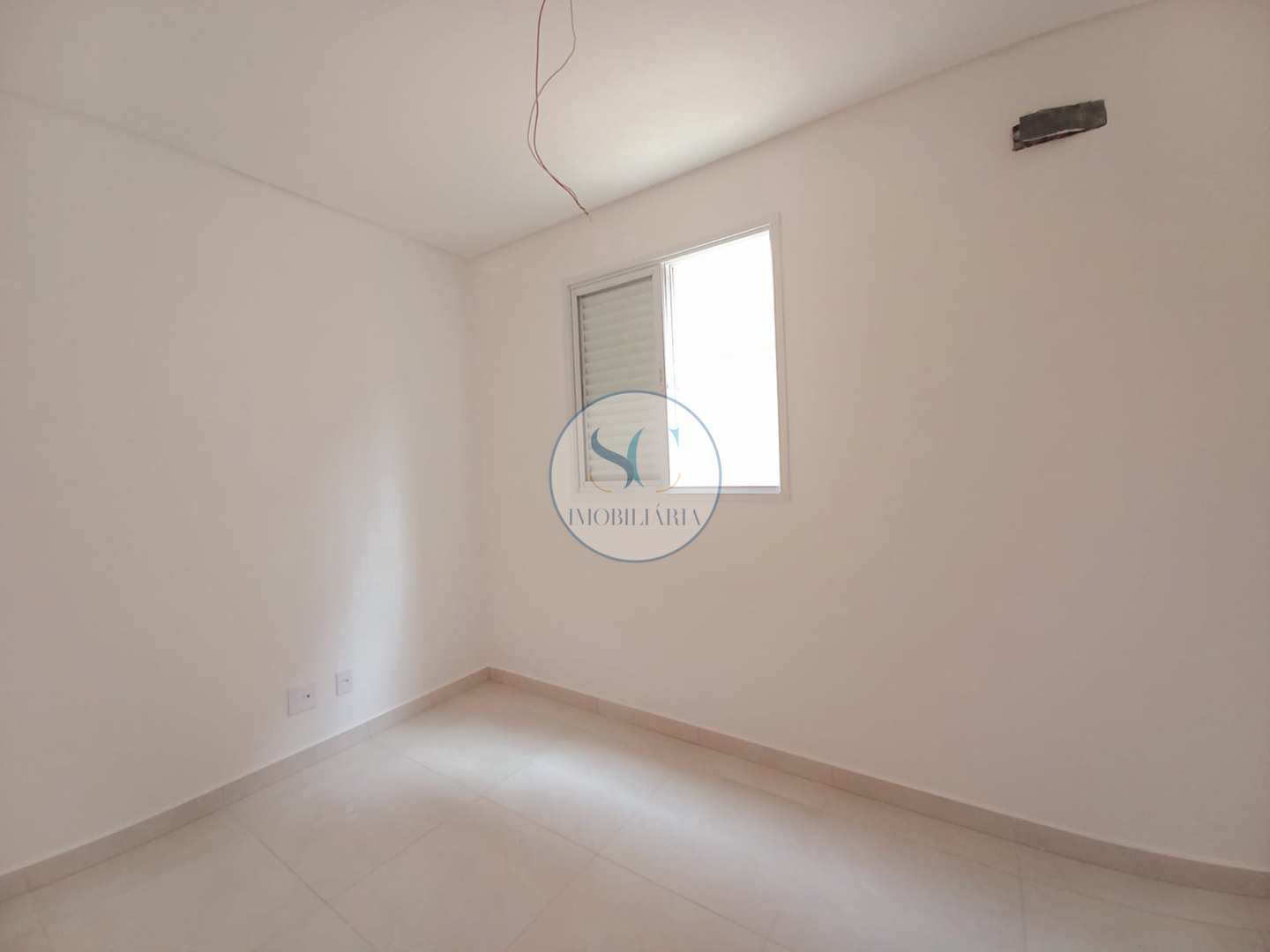 Casa à venda com 3 quartos, 92m² - Foto 11