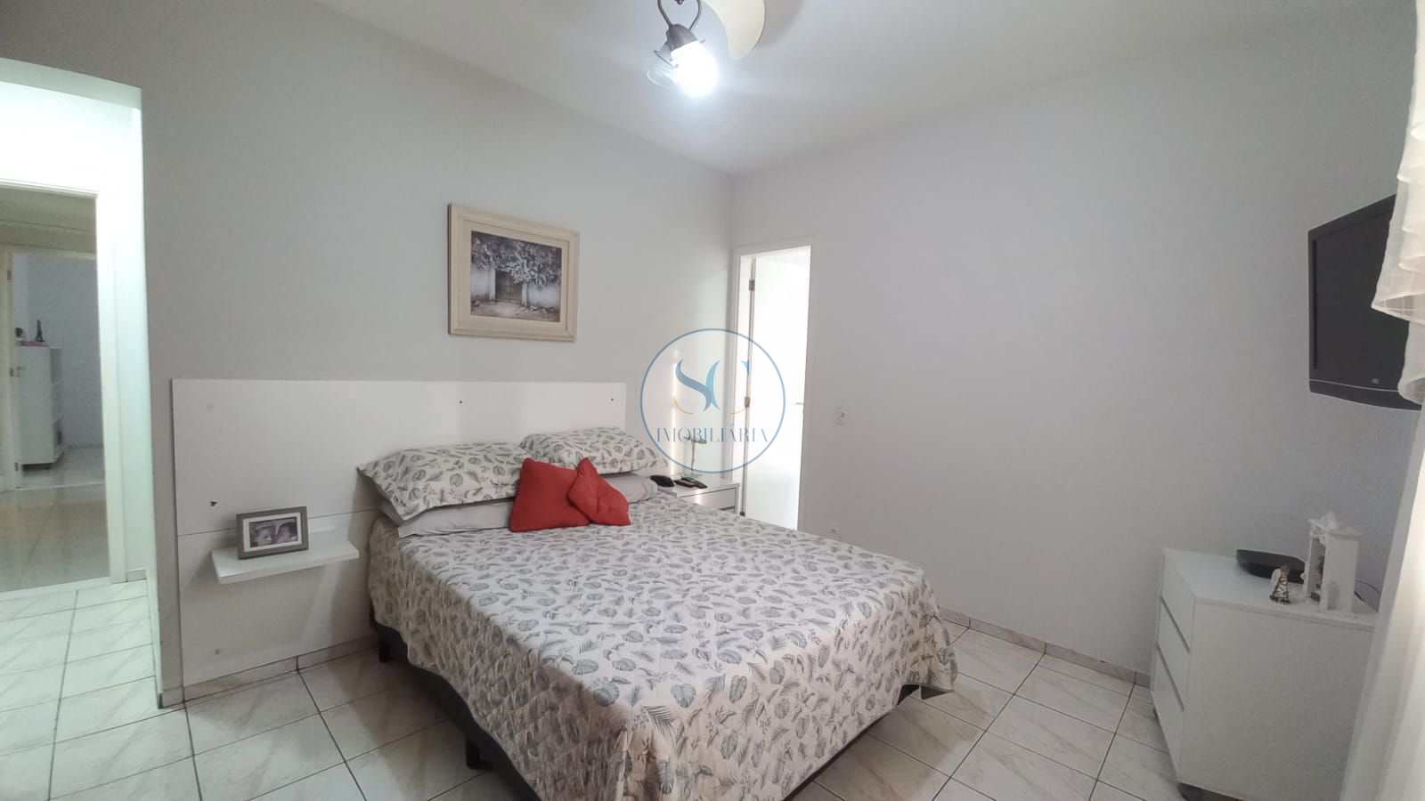 Apartamento à venda com 3 quartos, 147m² - Foto 9