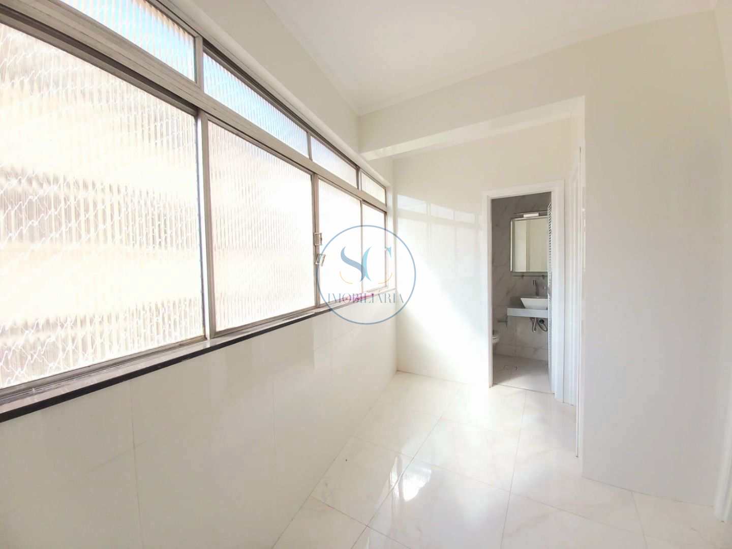 Apartamento à venda com 2 quartos, 86m² - Foto 13