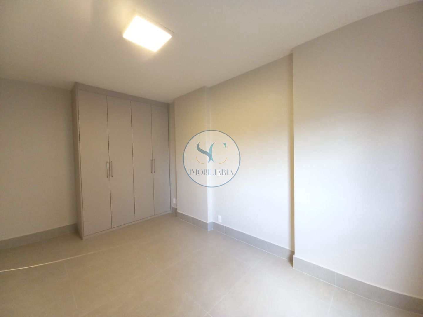 Apartamento à venda com 3 quartos, 200m² - Foto 16