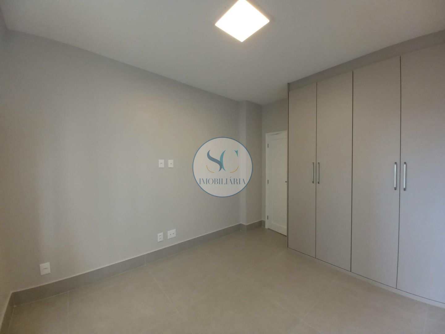 Apartamento à venda com 3 quartos, 200m² - Foto 14