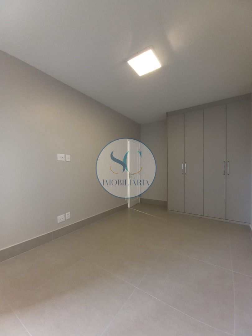 Apartamento à venda com 3 quartos, 200m² - Foto 18