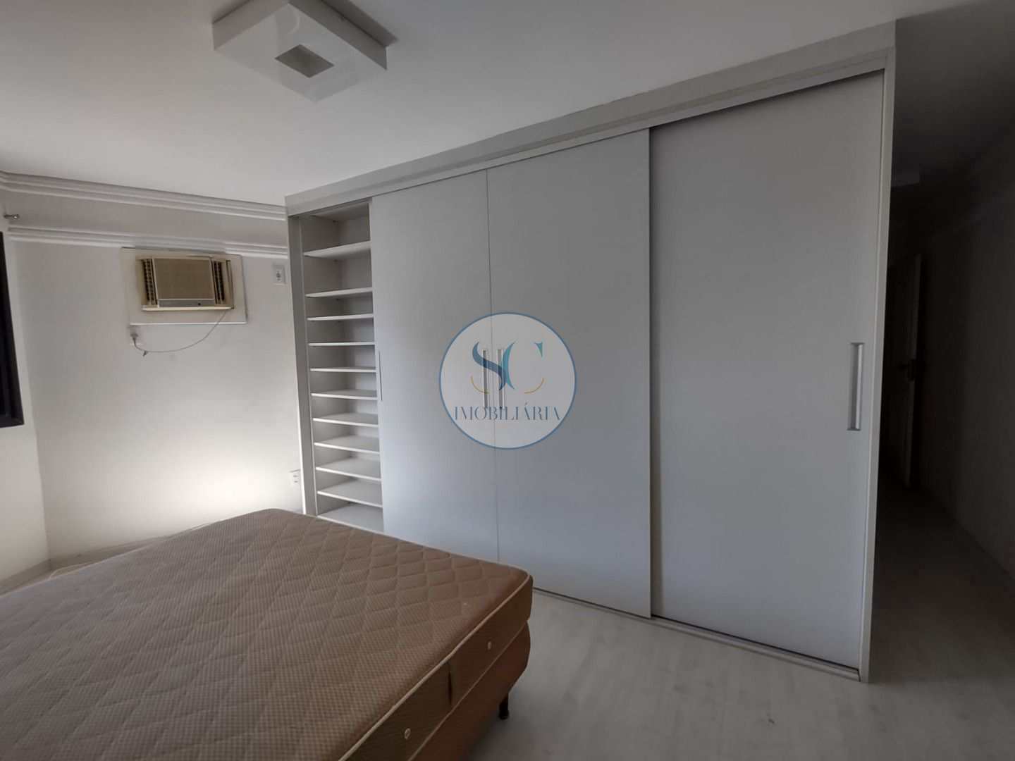 Apartamento à venda com 4 quartos, 202m² - Foto 21