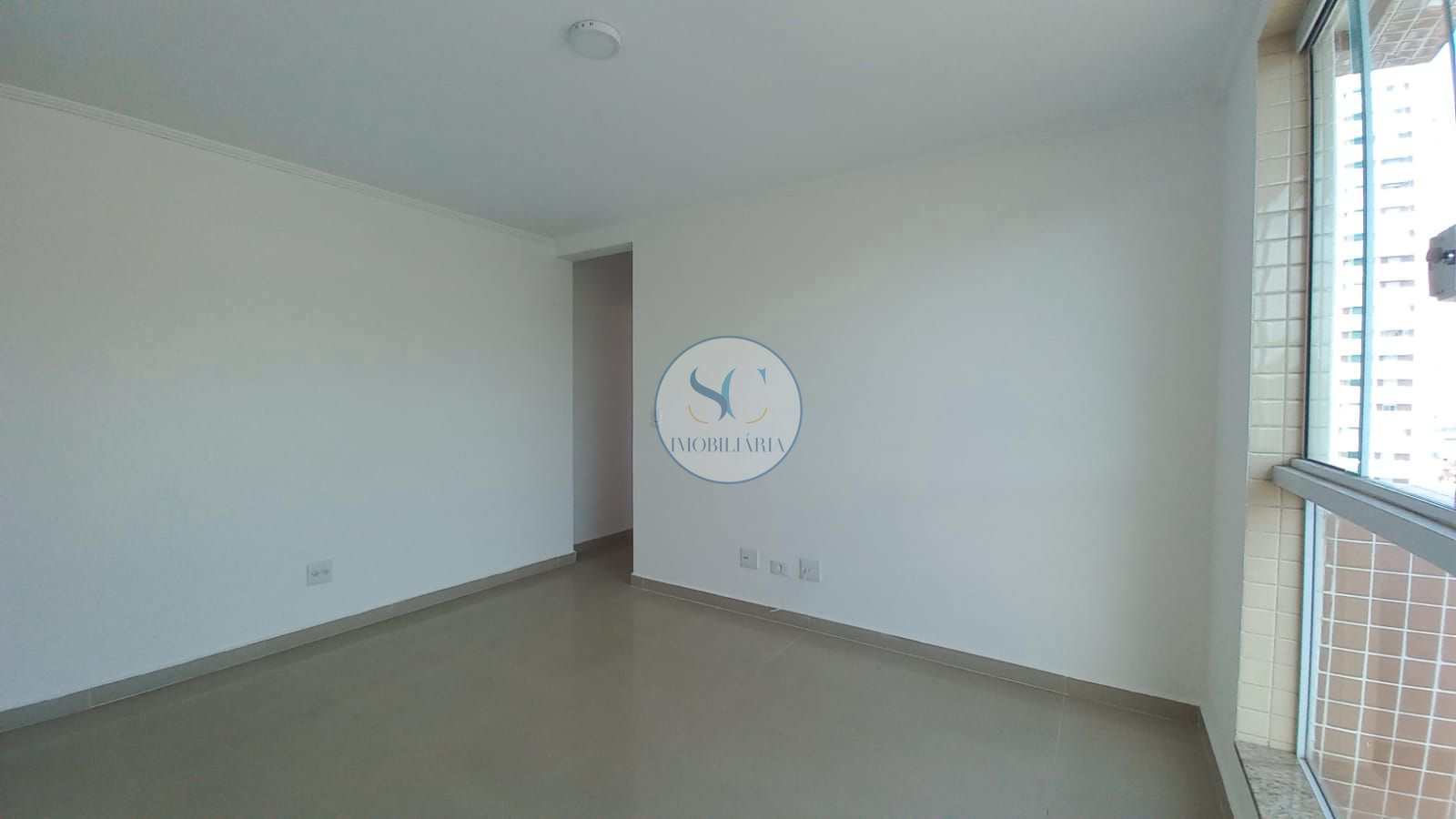 Apartamento à venda com 2 quartos, 67m² - Foto 8