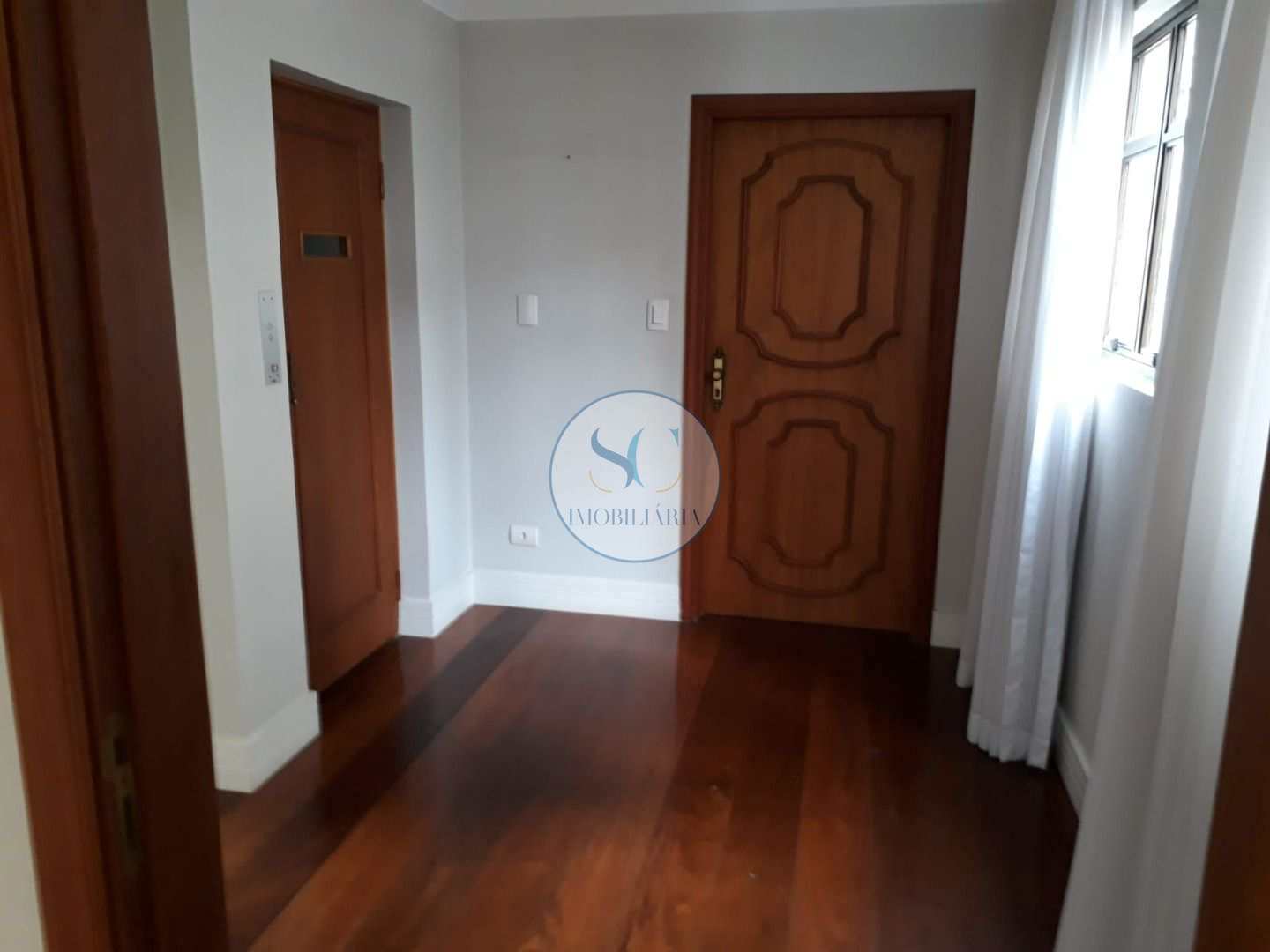 Apartamento à venda com 3 quartos, 211m² - Foto 10