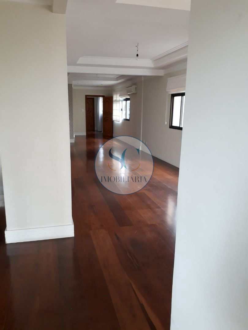 Apartamento à venda com 3 quartos, 211m² - Foto 23