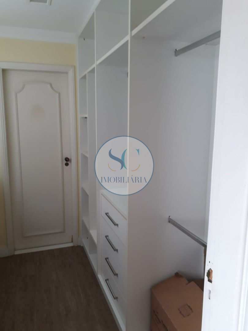 Apartamento à venda com 3 quartos, 211m² - Foto 18