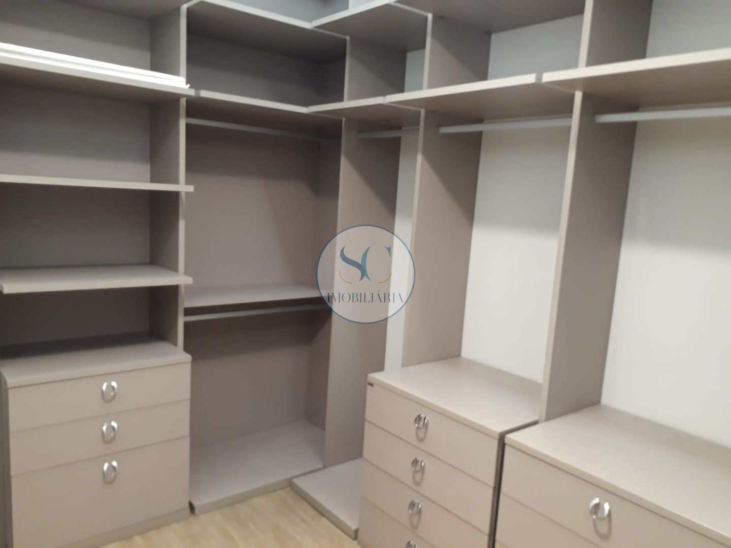 Apartamento à venda com 3 quartos, 211m² - Foto 50