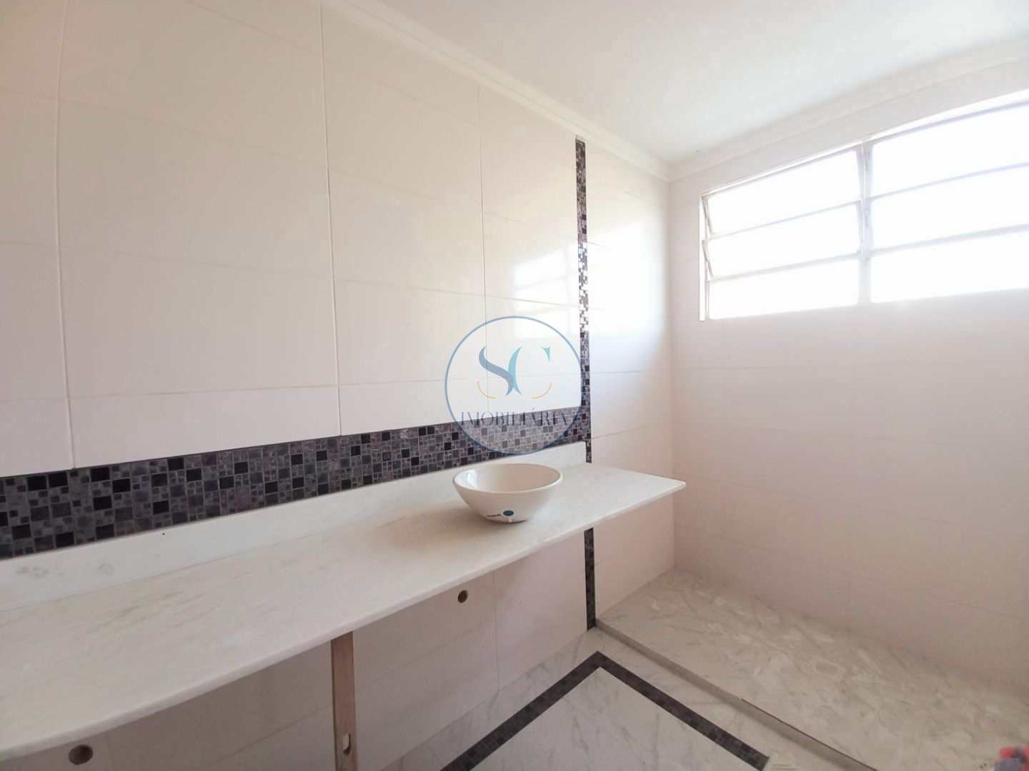 Apartamento à venda com 3 quartos, 180m² - Foto 14