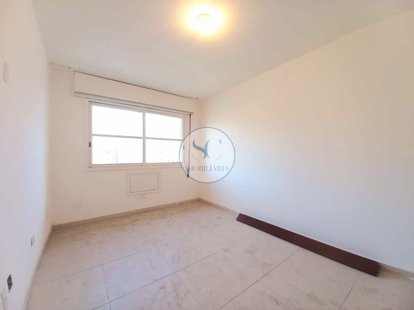 Apartamento à venda com 3 quartos, 180m² - Foto 11