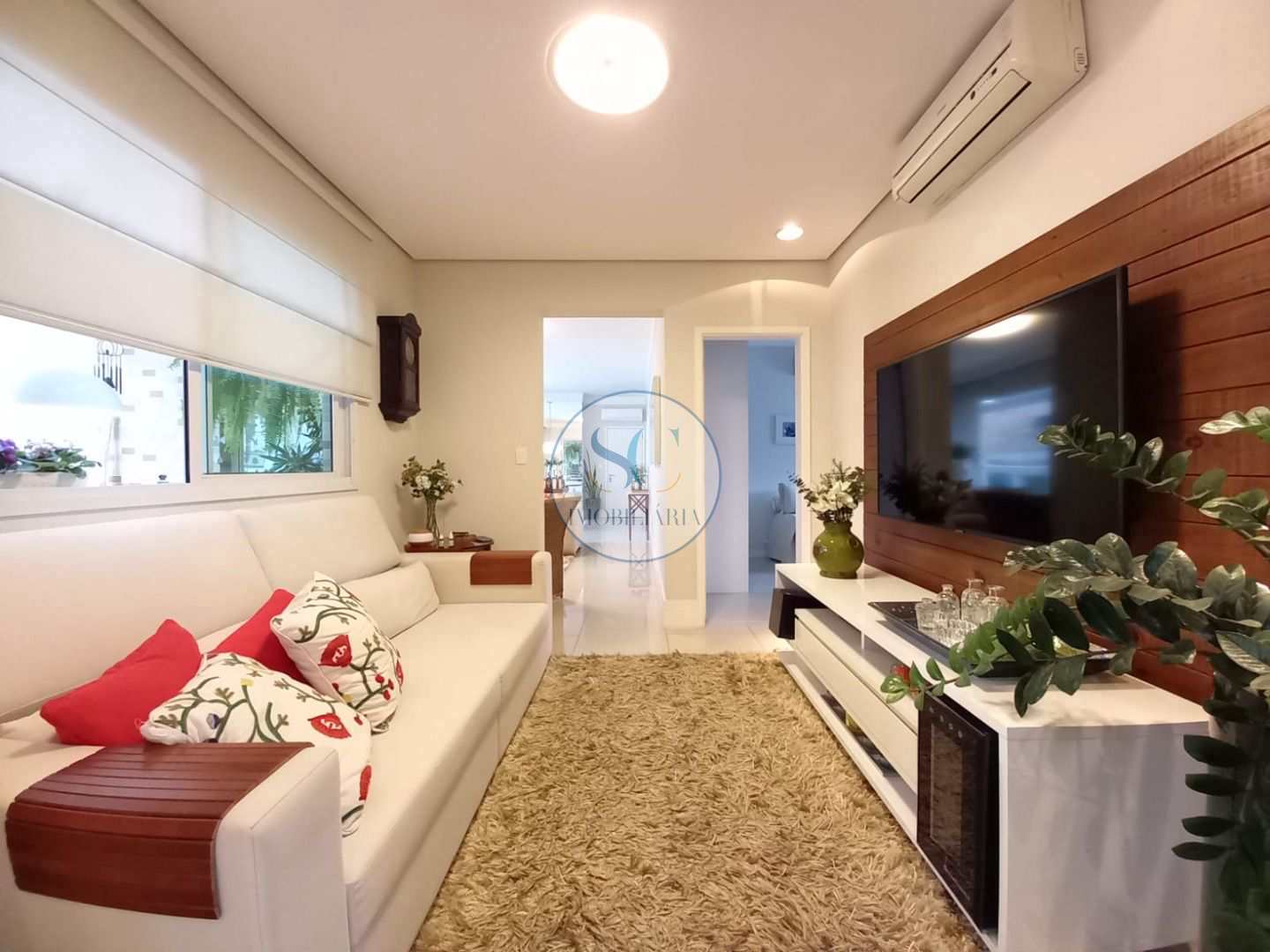 Apartamento à venda com 3 quartos, 140m² - Foto 3