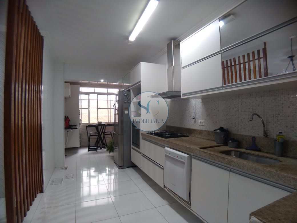 Apartamento à venda com 3 quartos, 165m² - Foto 11