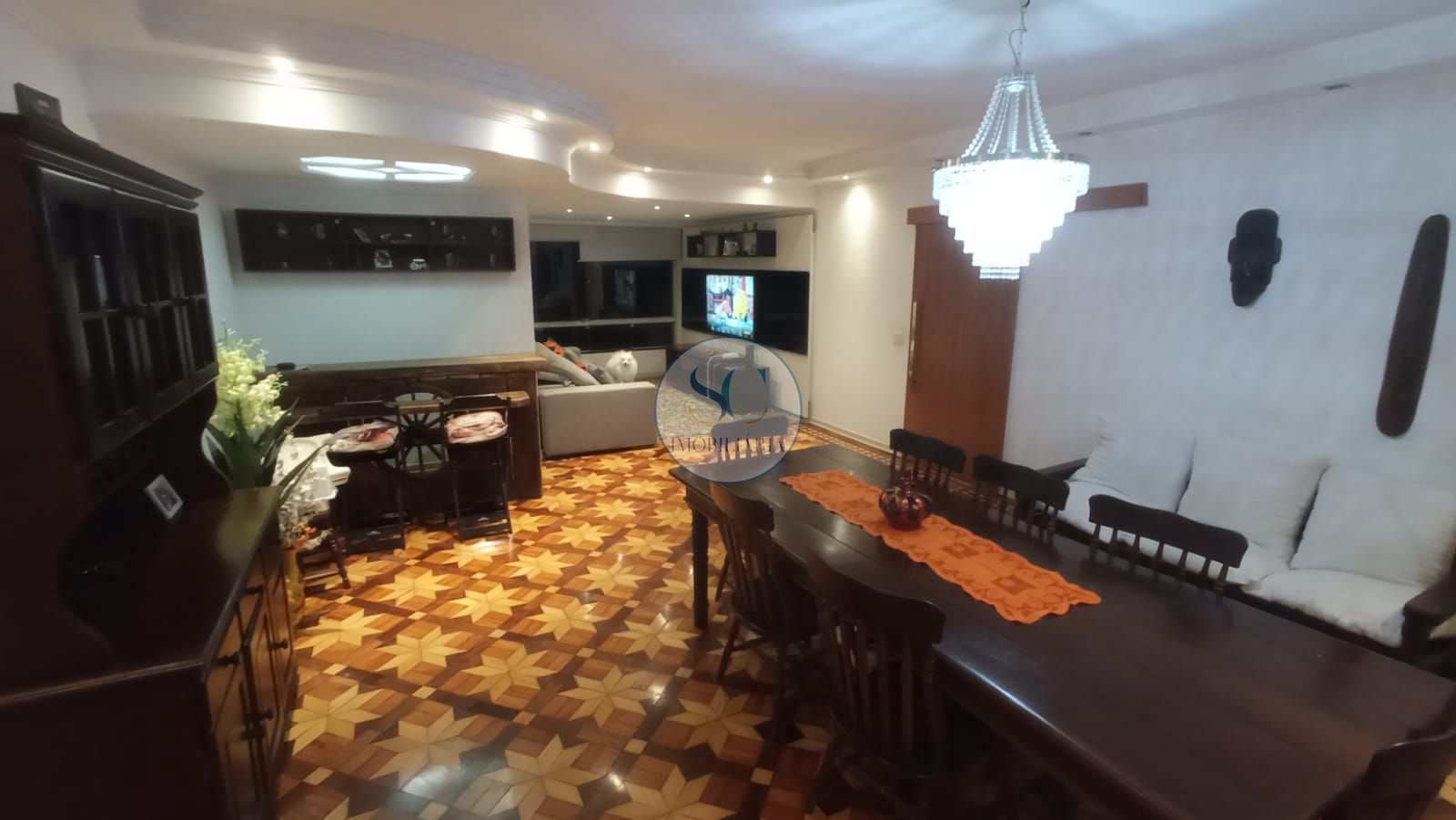 Apartamento à venda com 3 quartos, 165m² - Foto 4