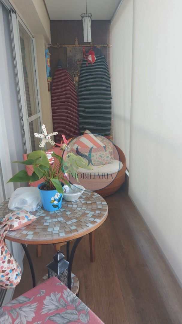 Apartamento à venda com 2 quartos, 67m² - Foto 9