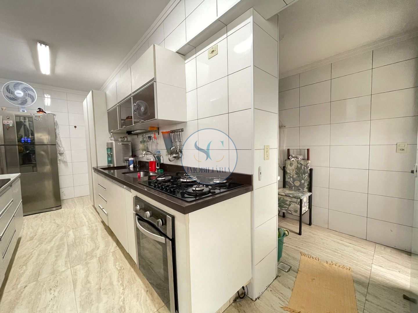 Apartamento à venda com 3 quartos, 111m² - Foto 9