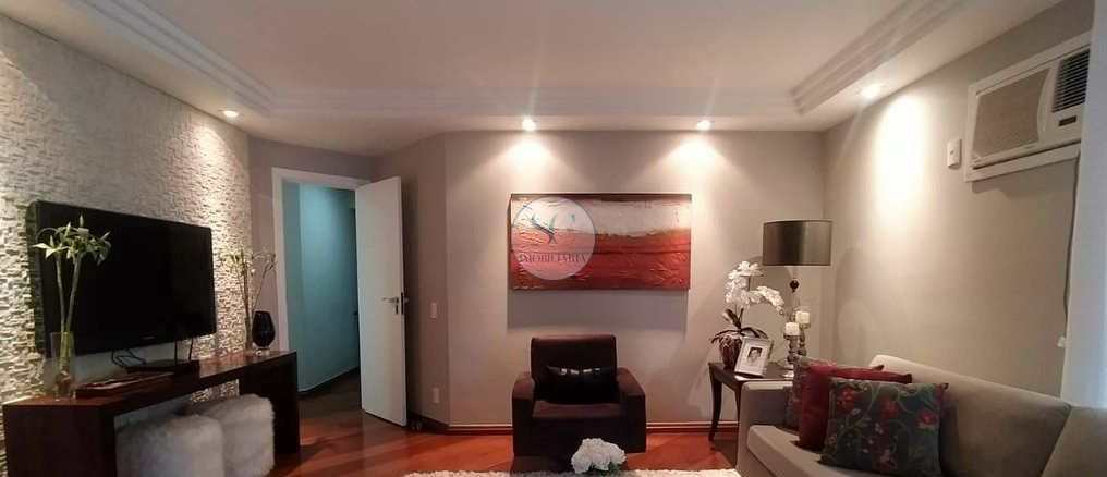 Apartamento à venda com 4 quartos, 210m² - Foto 6