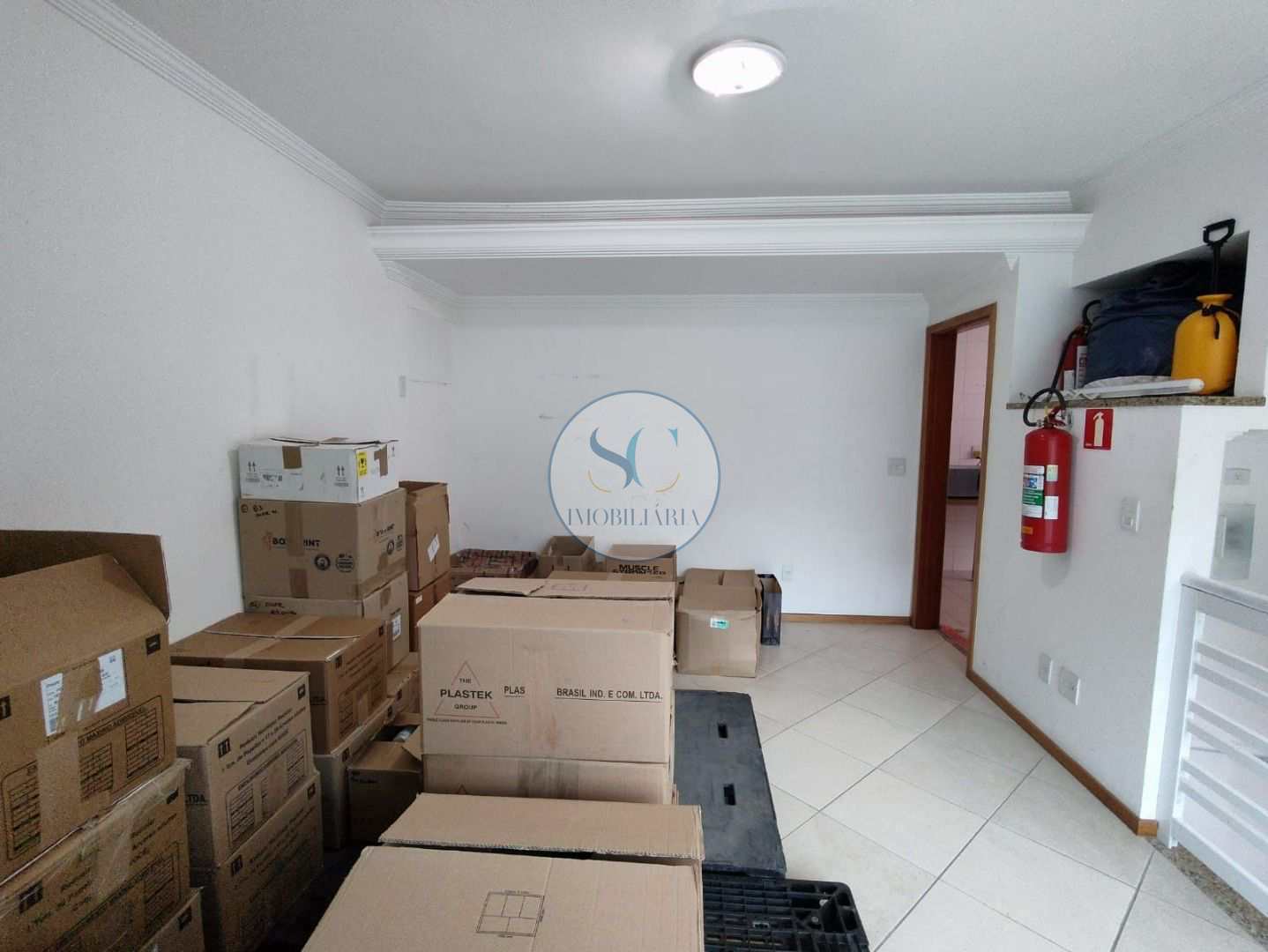 Casa à venda com 3 quartos, 111m² - Foto 5