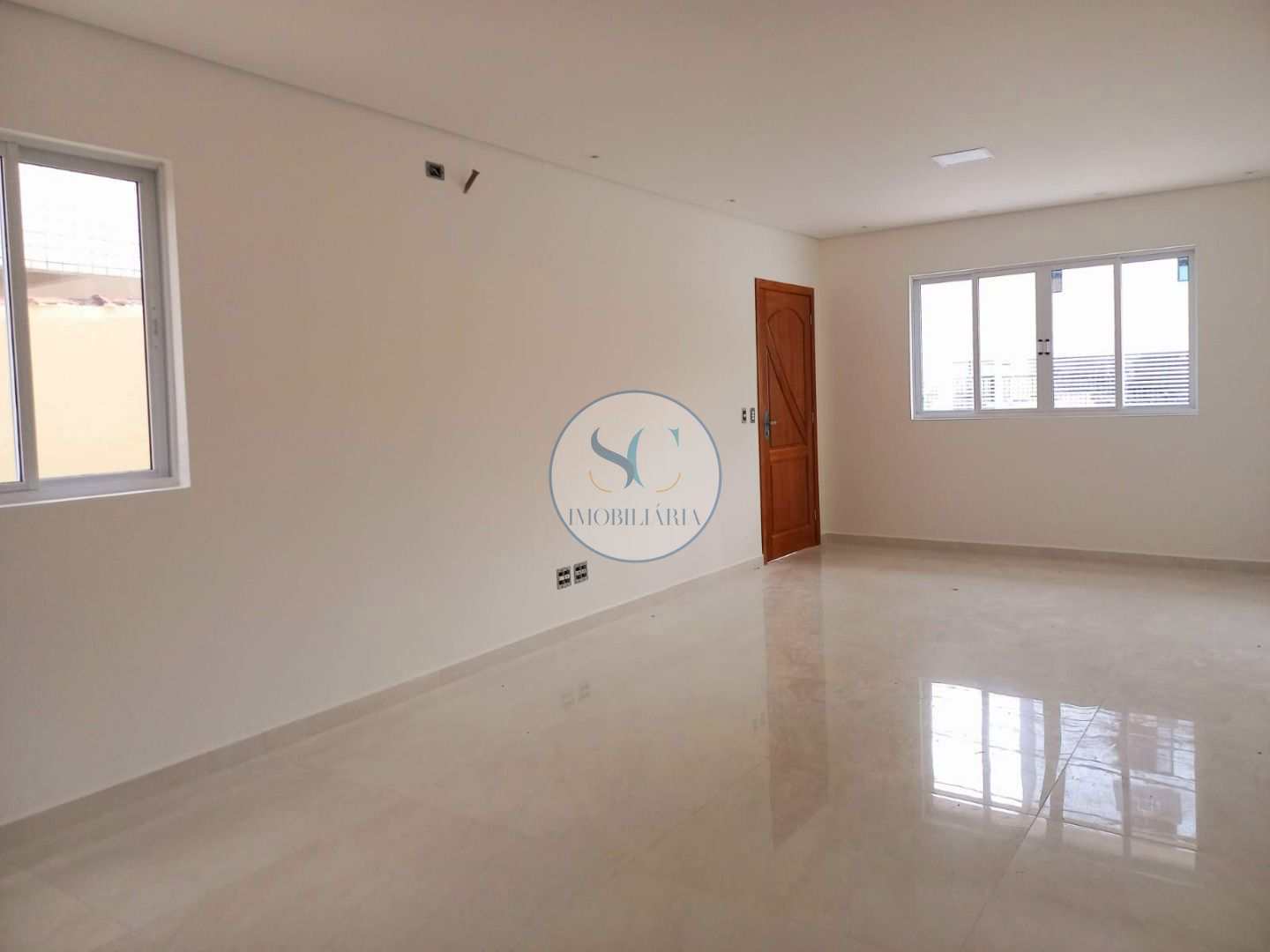 Casa à venda com 3 quartos, 175m² - Foto 2