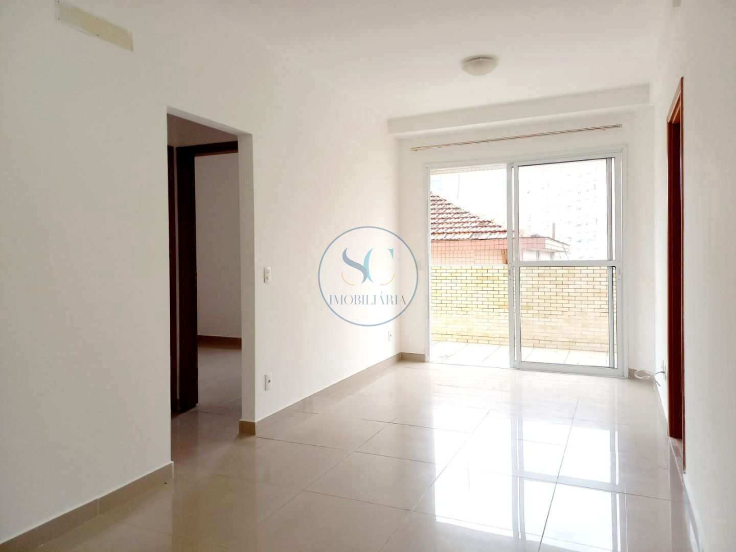 Apartamento à venda com 2 quartos, 83m² - Foto 3