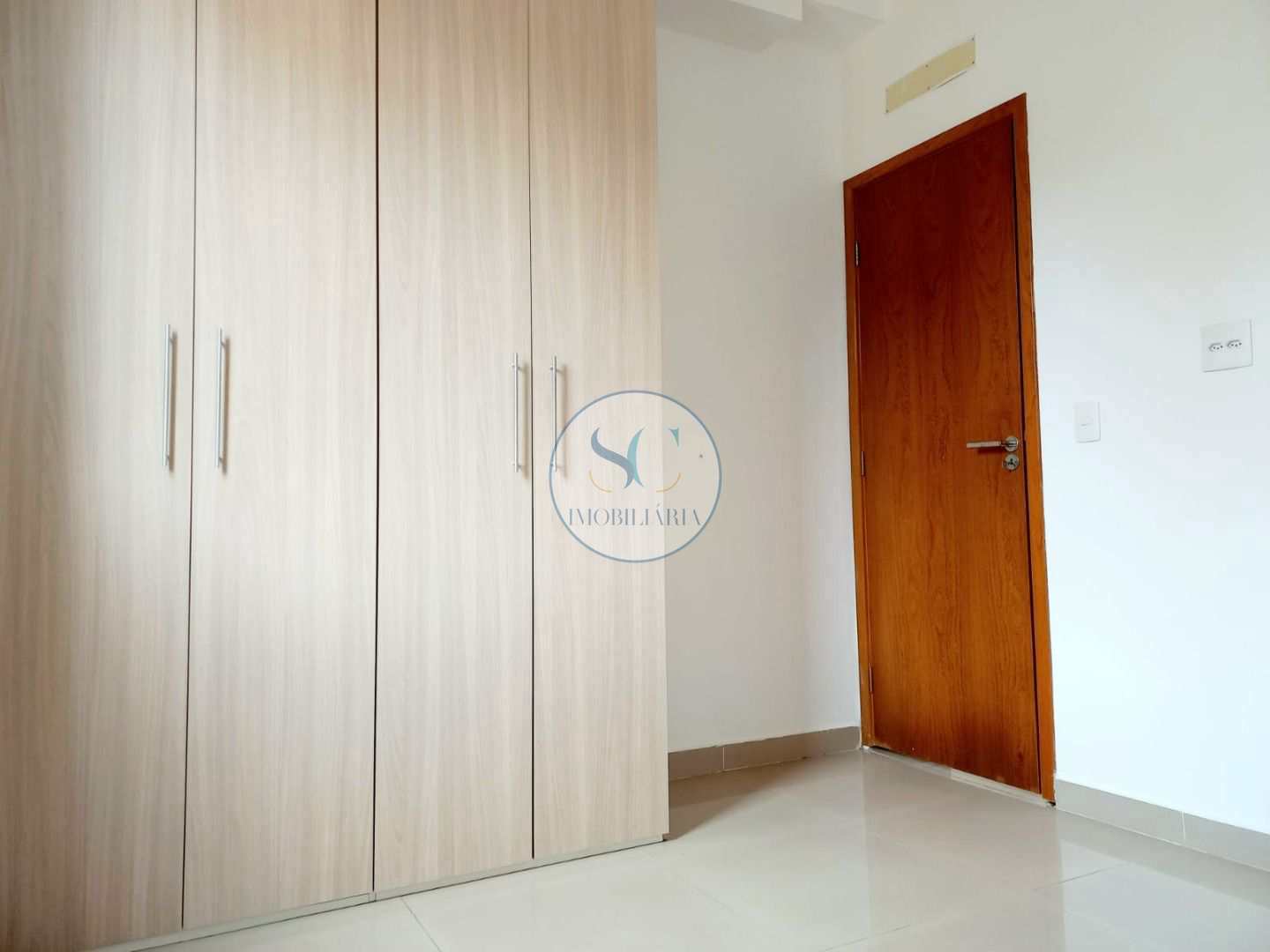 Apartamento à venda com 2 quartos, 83m² - Foto 9