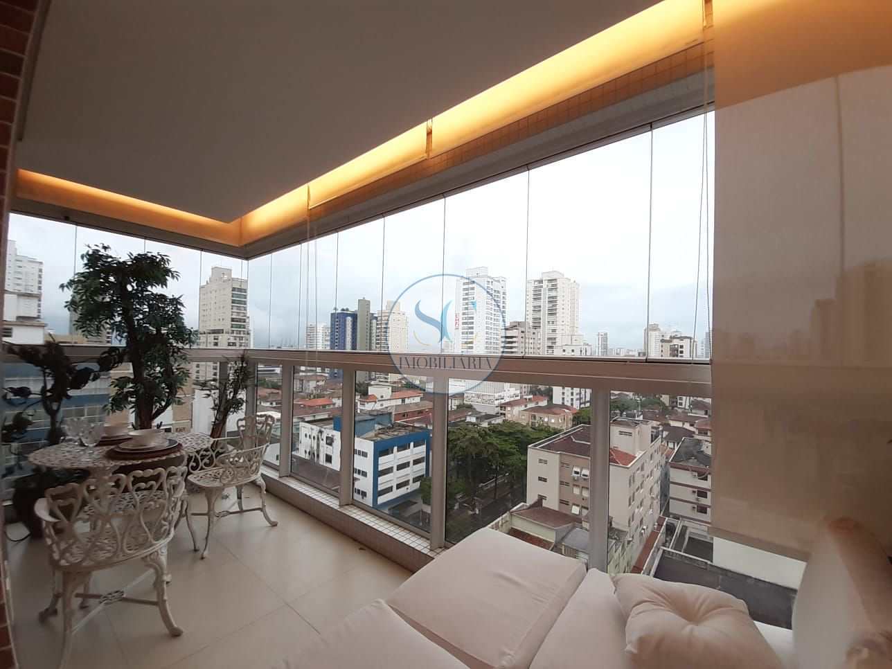 Apartamento à venda com 3 quartos, 159m² - Foto 1