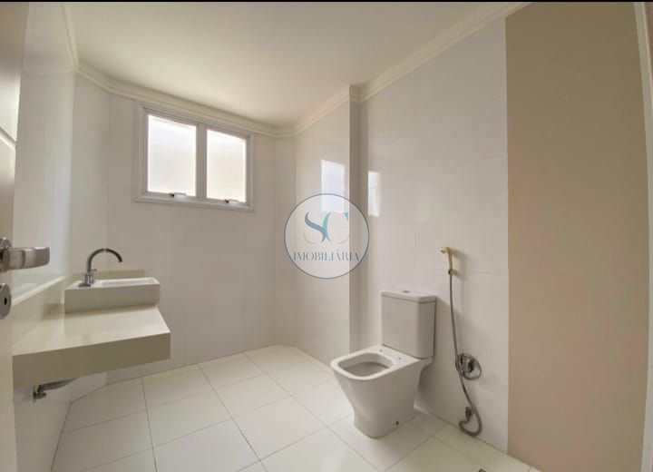 Apartamento à venda e aluguel com 3 quartos, 220m² - Foto 19