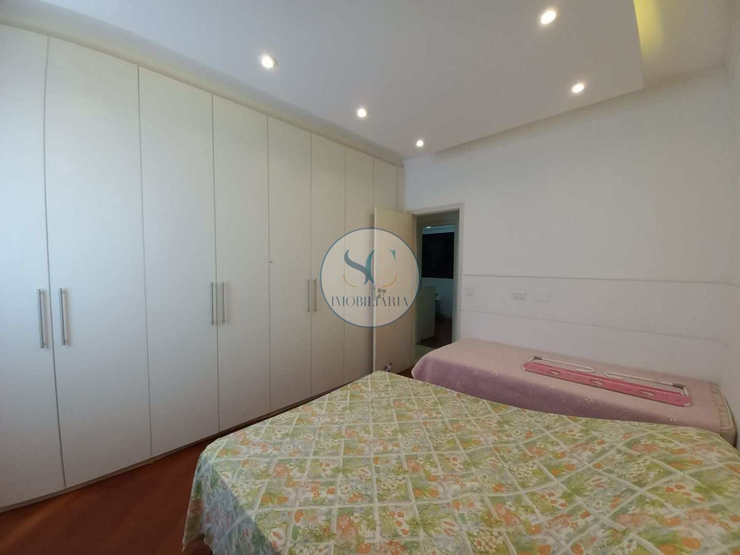 Apartamento à venda com 3 quartos, 150m² - Foto 15