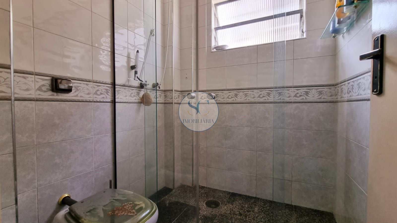 Apartamento à venda com 3 quartos, 190m² - Foto 9