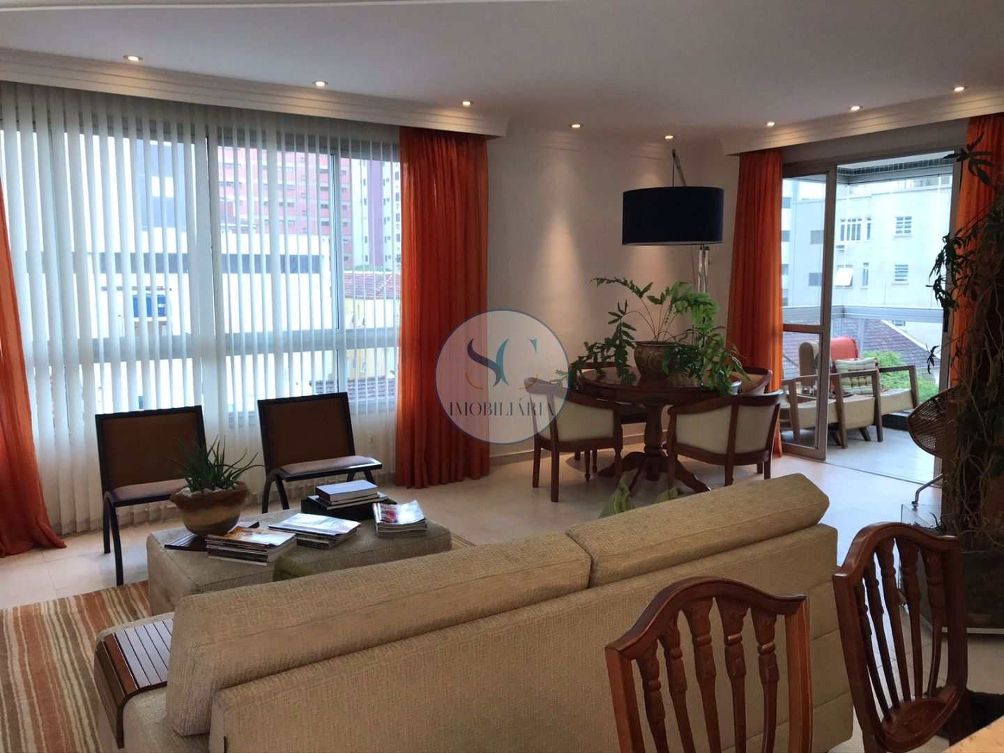 Apartamento à venda com 3 quartos, 209m² - Foto 5