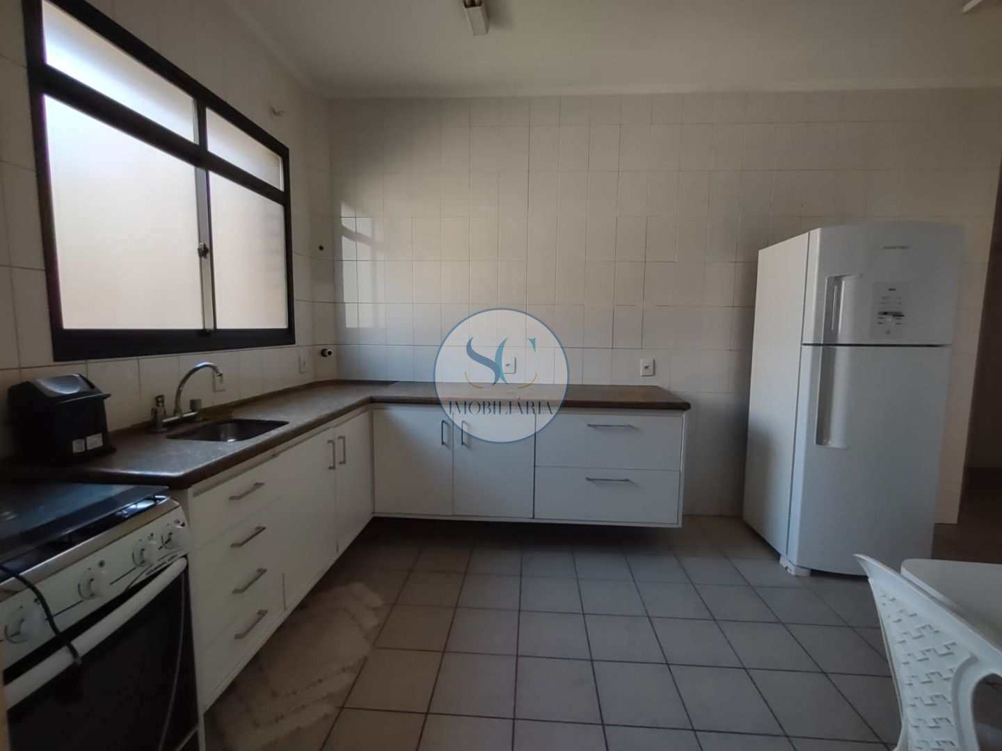 Apartamento à venda com 3 quartos, 189m² - Foto 18