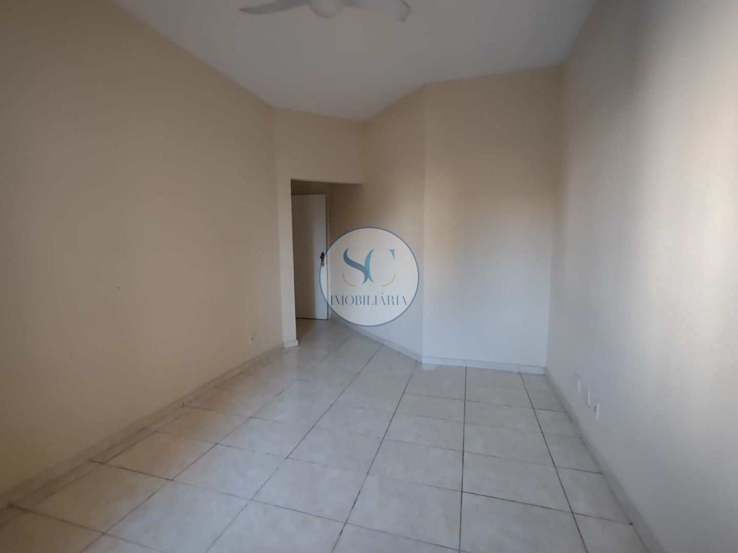 Apartamento à venda com 3 quartos, 189m² - Foto 9