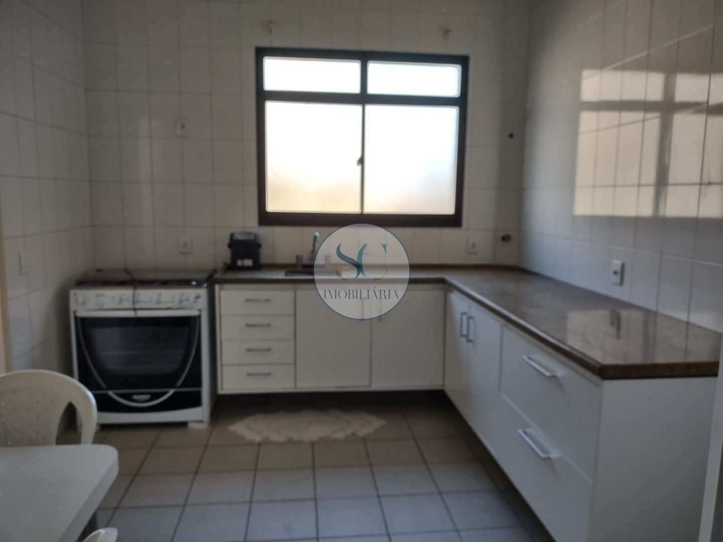 Apartamento à venda com 3 quartos, 189m² - Foto 19