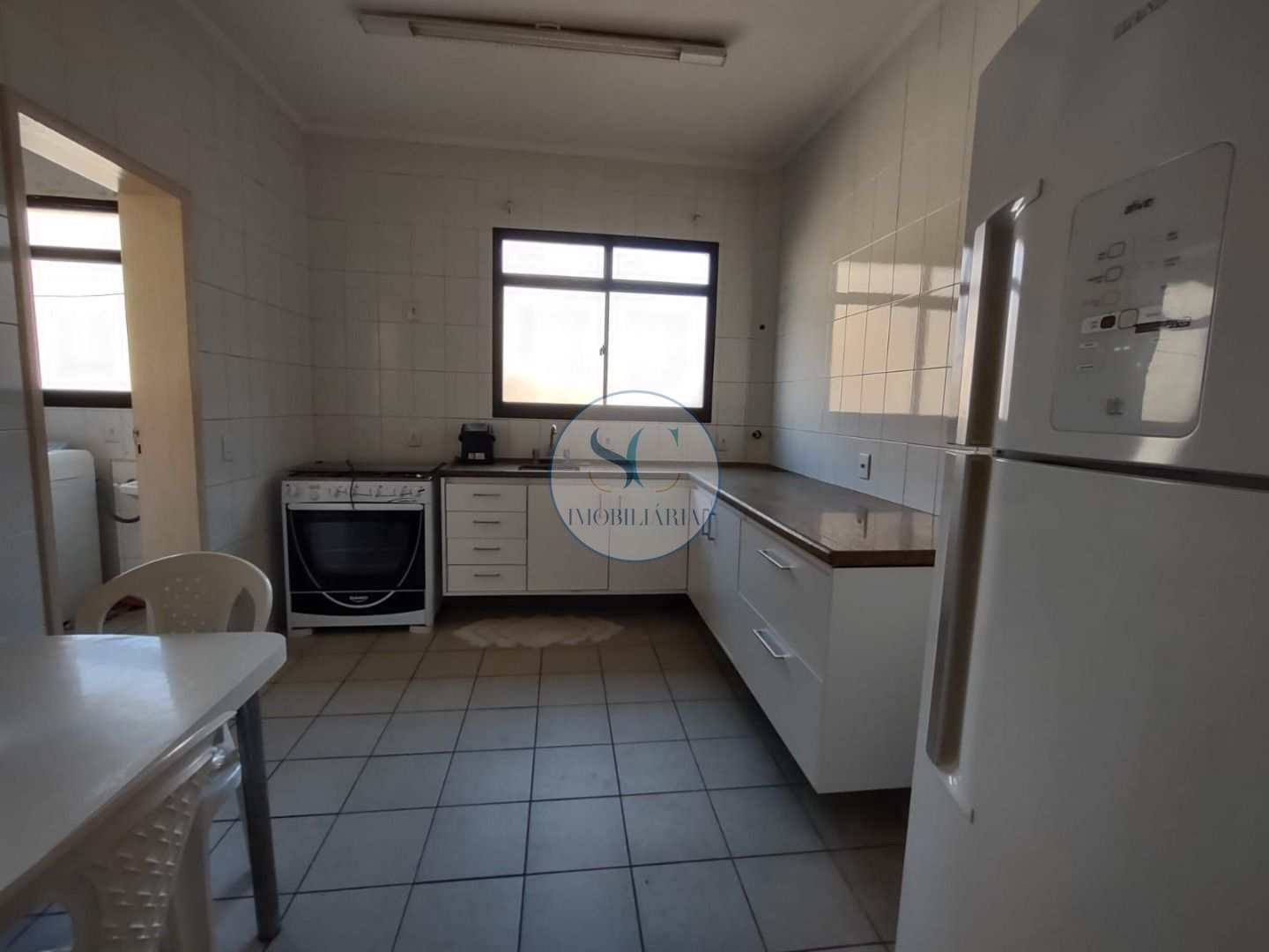 Apartamento à venda com 3 quartos, 189m² - Foto 16