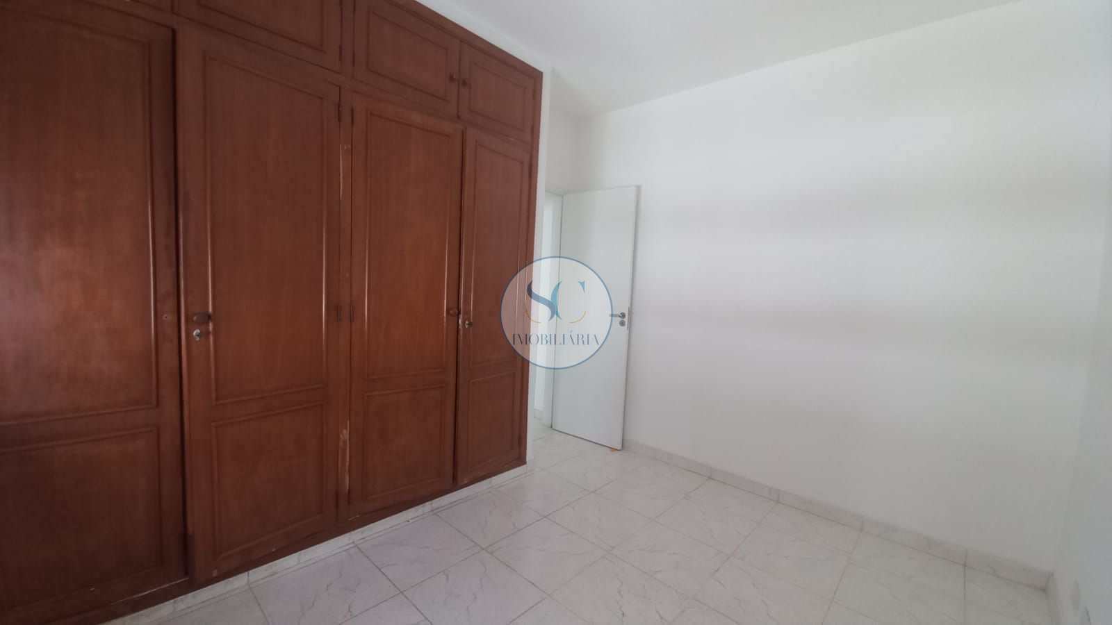 Apartamento à venda com 3 quartos, 140m² - Foto 9