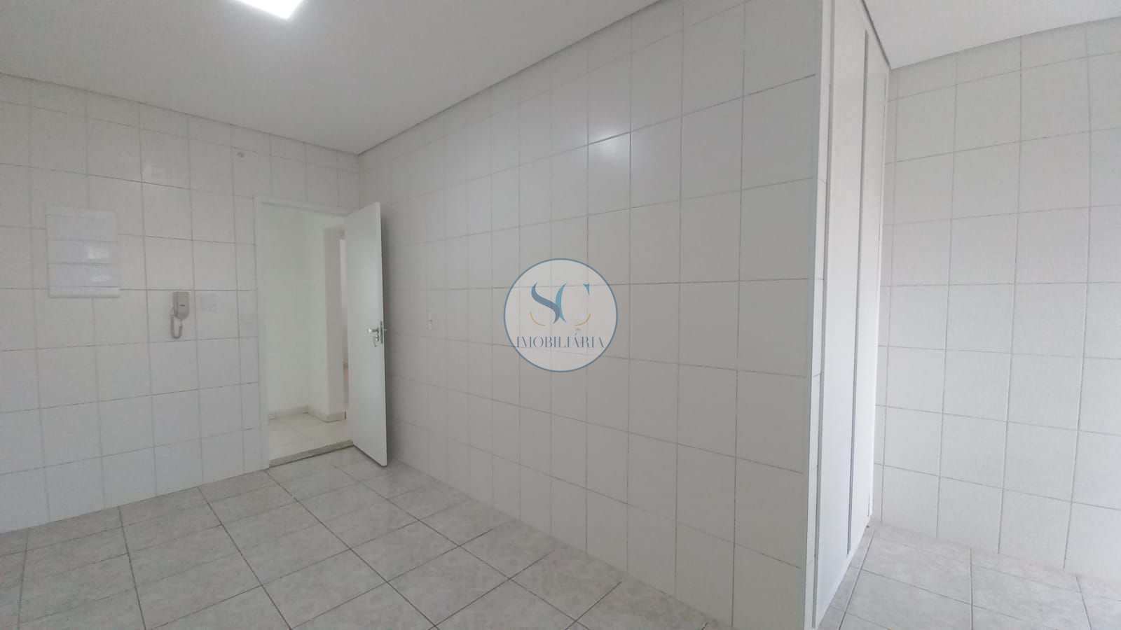 Apartamento à venda com 3 quartos, 140m² - Foto 11