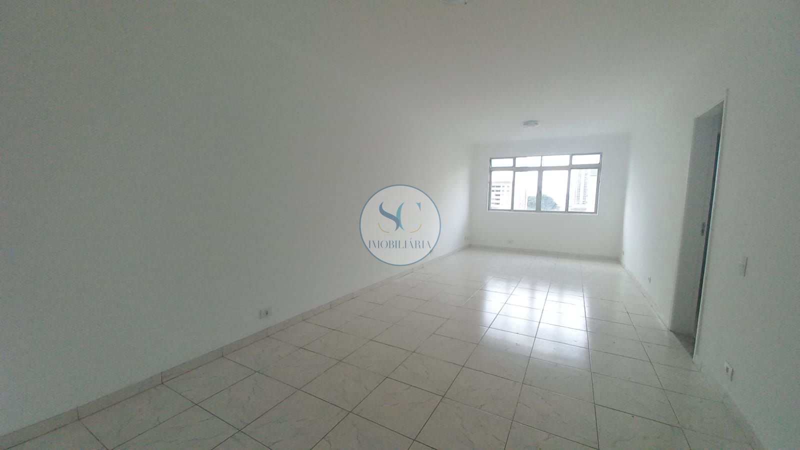 Apartamento à venda com 3 quartos, 140m² - Foto 1