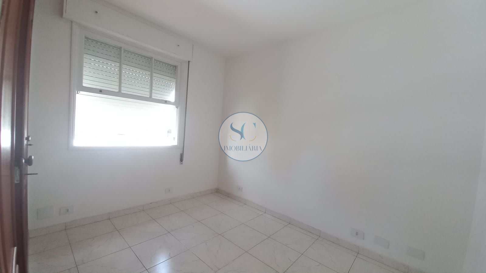 Apartamento à venda com 3 quartos, 140m² - Foto 5