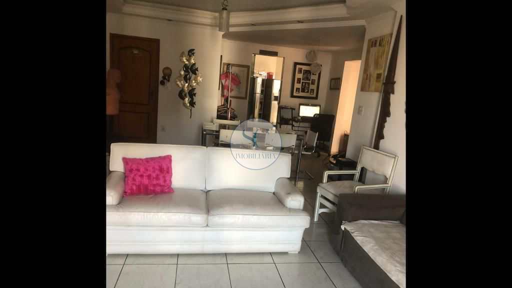 Apartamento à venda com 3 quartos, 136m² - Foto 2