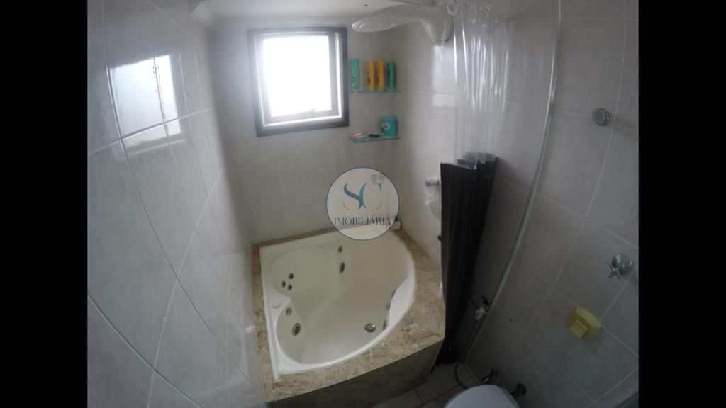 Apartamento à venda com 3 quartos, 136m² - Foto 19