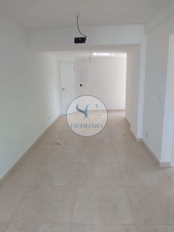 Apartamento à venda com 2 quartos, 68m² - Foto 3