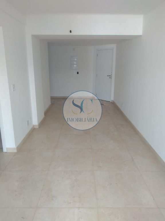 Apartamento à venda com 2 quartos, 65m² - Foto 2