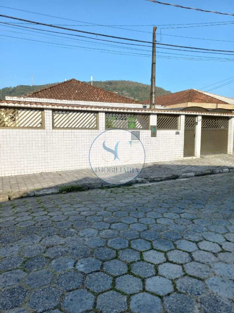 Casa à venda com 3 quartos, 240m² - Foto 3