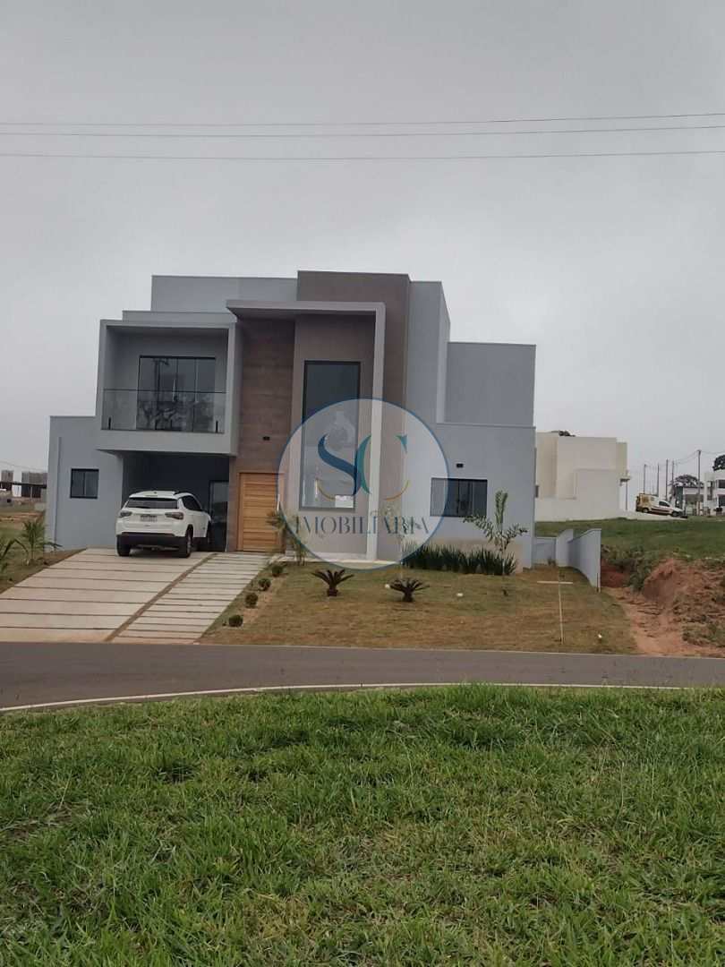 Sobrado à venda com 3 quartos, 236m² - Foto 2