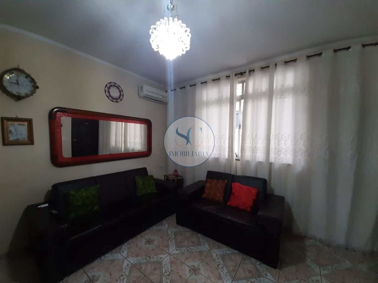 Apartamento à venda com 2 quartos, 70m² - Foto 1