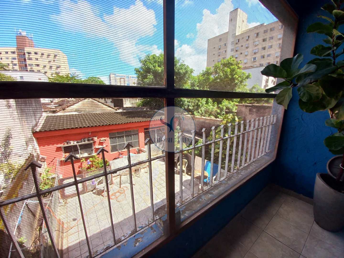 Sobrado à venda com 4 quartos, 340m² - Foto 1