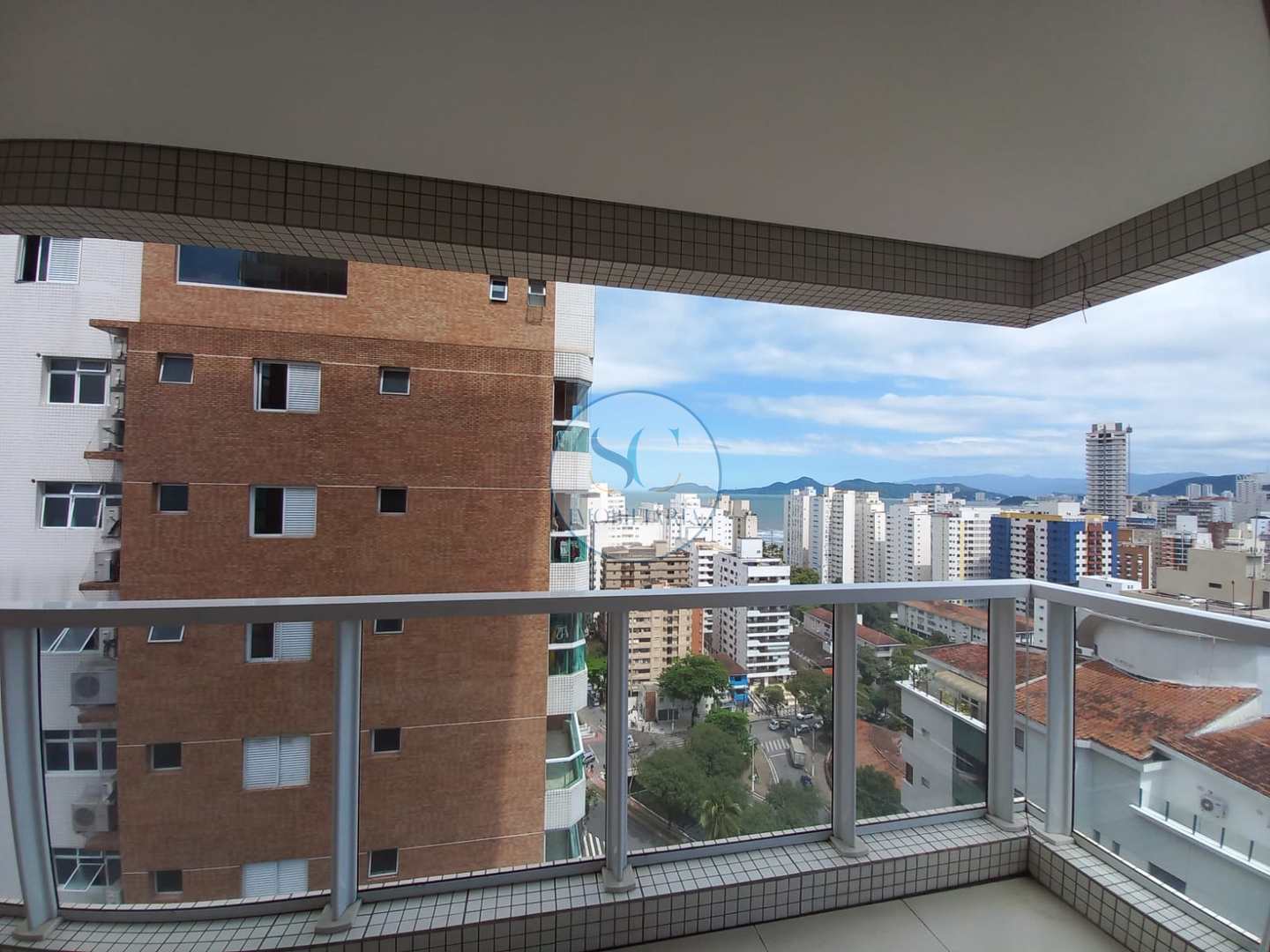 Apartamento à venda com 3 quartos, 159m² - Foto 4