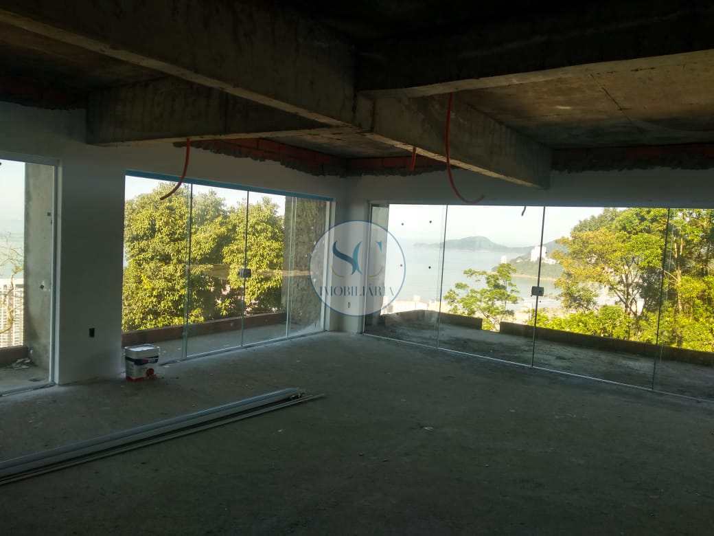 Casa de Condomínio à venda com 3 quartos, 600m² - Foto 2