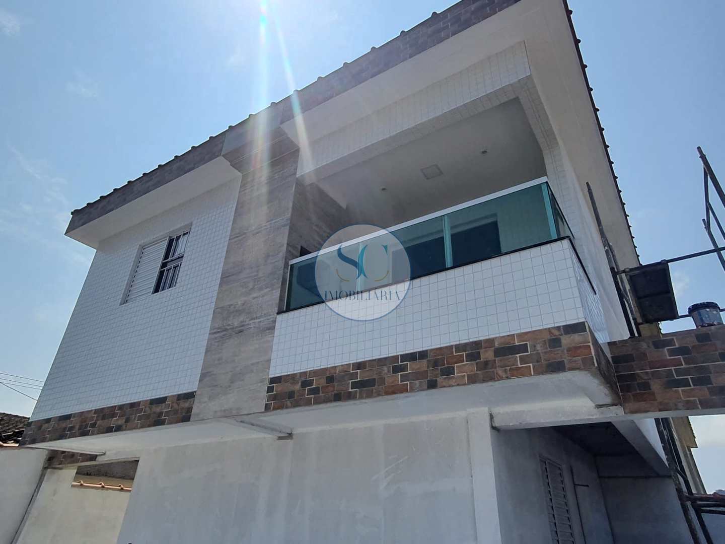 Casa à venda com 2 quartos, 45m² - Foto 1