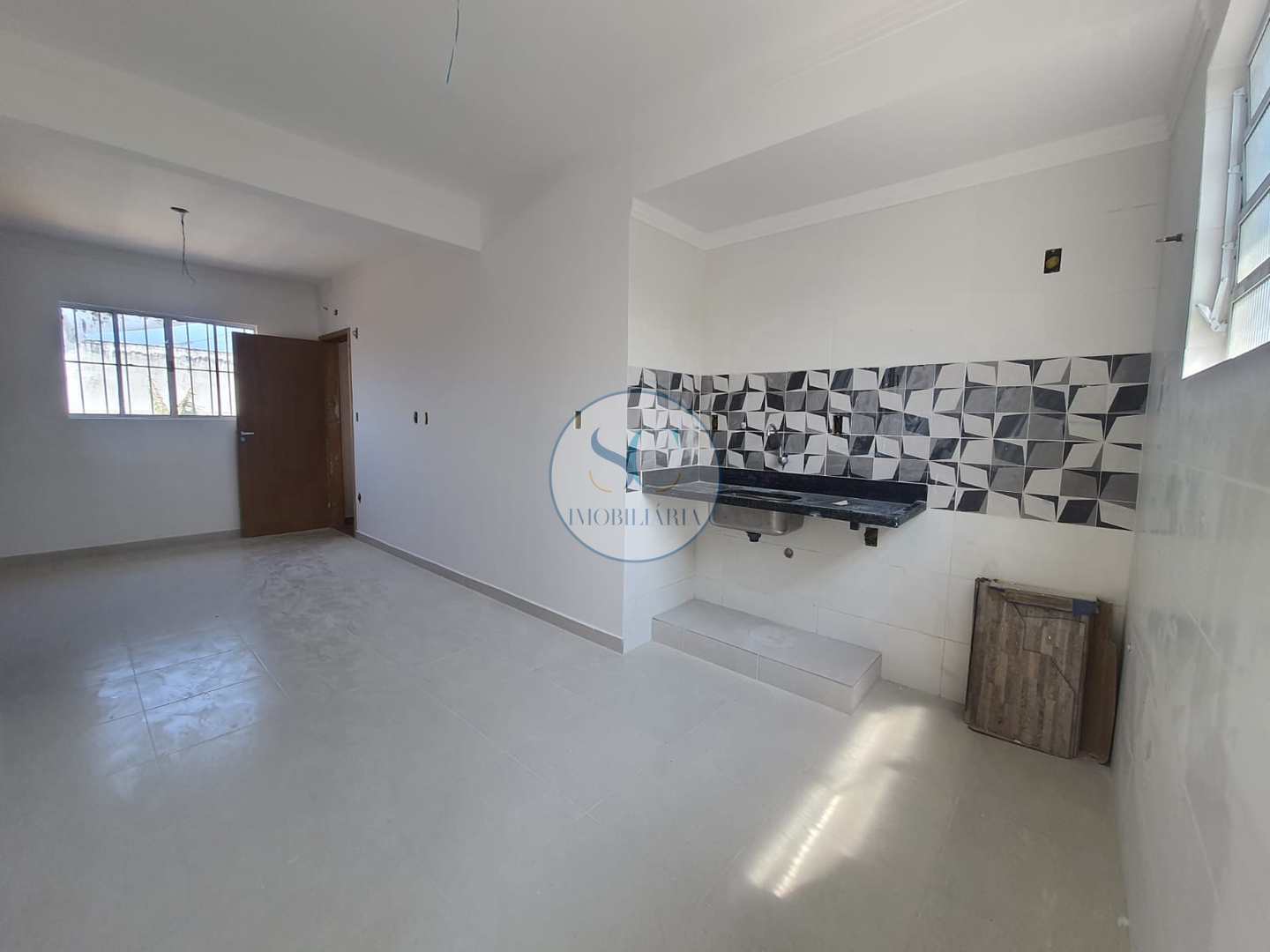 Casa à venda com 2 quartos, 45m² - Foto 9